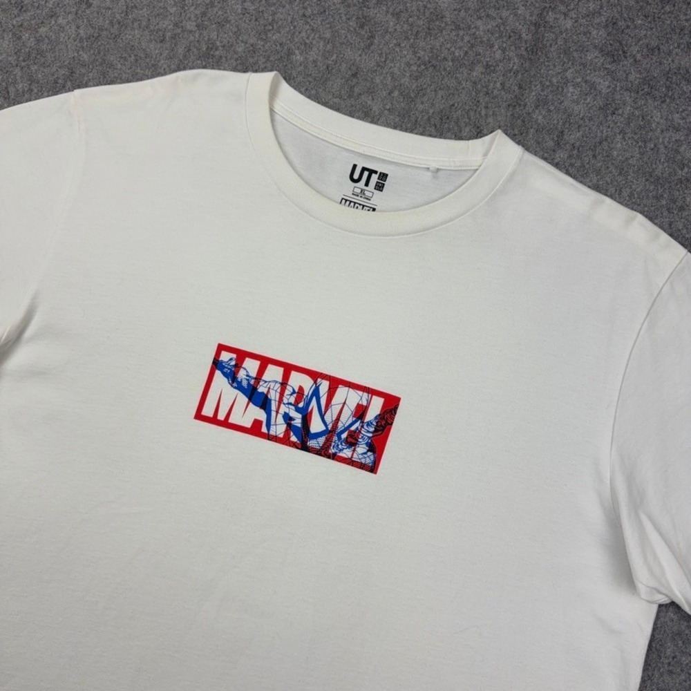 Uniqlo x Marvel Shirt Mens XL White Spider-Man Graphic Box Logo Cotton Tee